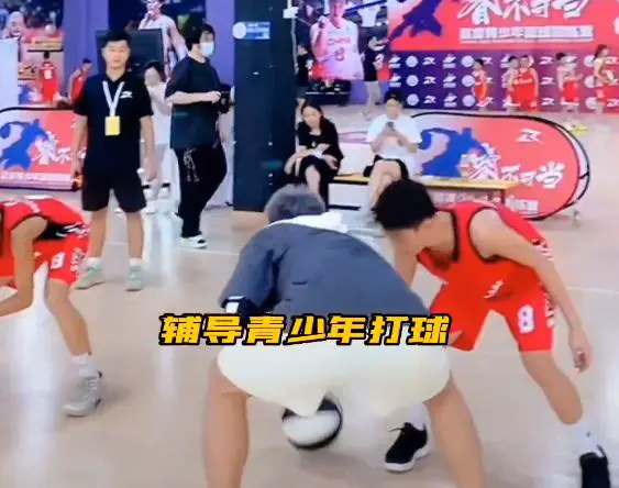 如何通过模拟比赛环境提升投篮表现_2